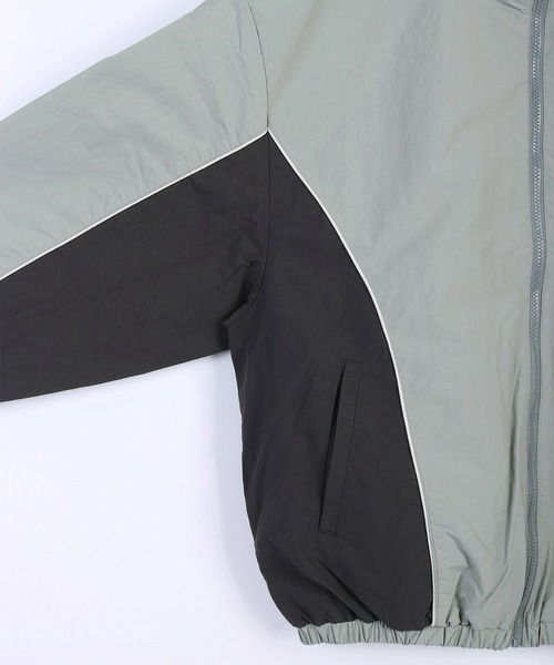 WESTSEA（ウエストシー）の「ナイロン ライン切替トラックジャケット オーバーサイズ（ナイロンジャケット・メンズ・ブラック/カーキ/グレー・M/L）」の19枚目の写真