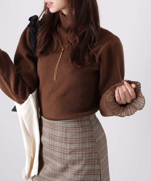 Lace Ladies（レースレディース）の「フリル プリーツ フェイクレイヤード リブ ニット プルオーバー（ニット/セーター・レディース・アイボリー/グレー/ブラウン/ブラック・FREE/S）」の14枚目の写真