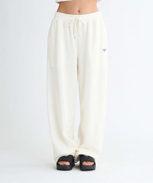 ROXY（ロキシー）の「SUN CHASERS PANTS /ロキシーアジャスターコード付きスウェットパンツ（スウェットパンツ・レディース・ホワイト/ピンク/グレー・LARGE/MEDIUM/SMALL）」の19枚目の写真