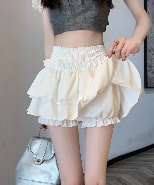 Mejoul（メジュール）の「【インナーパンツ付】ウエストギャザー ティアードフリルミニスカート（スカート・レディース・ブラック/ホワイト・L/M）」の2枚目の写真