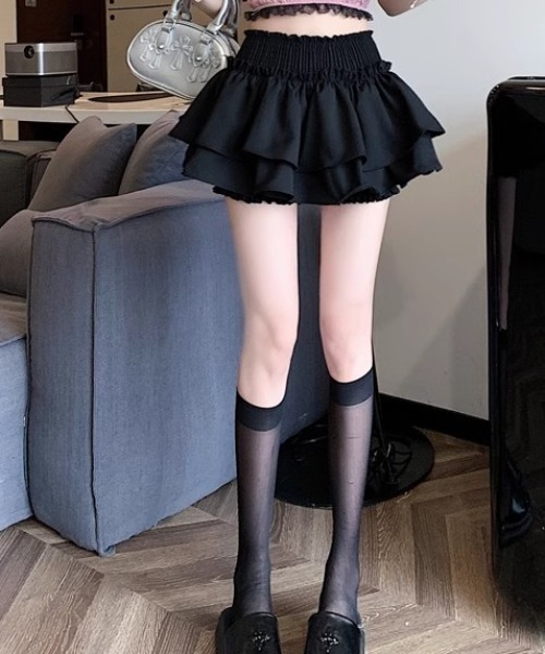 Mejoul（メジュール）の「【インナーパンツ付】ウエストギャザー ティアードフリルミニスカート（スカート・レディース・ブラック/ホワイト・L/M）」の15枚目の写真