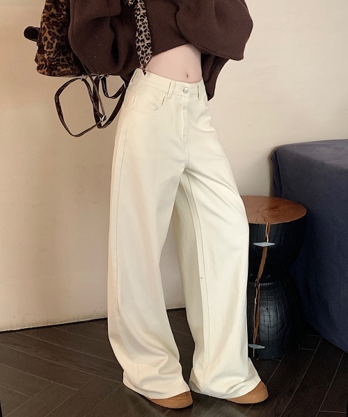 by muni:r(バイ ムニール)の「ベーシックコットンワイドパンツ(その他パンツ・レディース・アイボリー・MEDIUM/SMALL)」の9枚目の写真