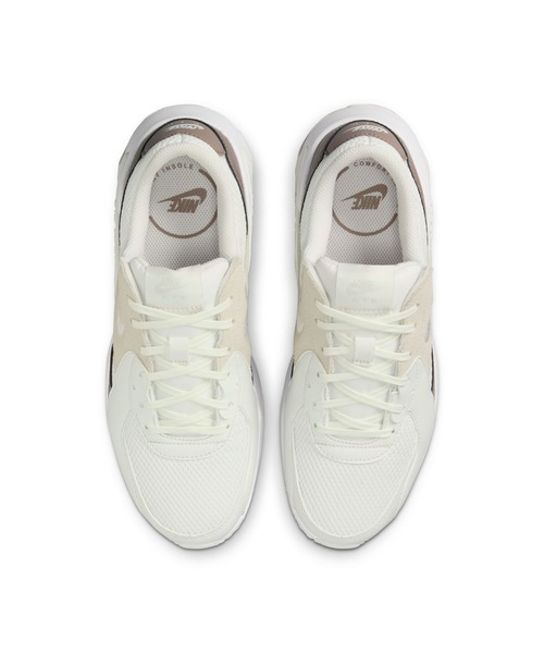 NIKE(ナイキ)の「NIKE ナイキ ウィメンズ エア マックス エクシー(スニーカー・レディース・ホワイト・23.0cm/23.5cm/24.0cm/24.5cm/25.0cm/25.5cm/26.0cm)」の6枚目の写真