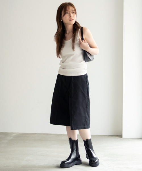 Dickies(ディッキーズ)の「DICKIES サイドポケットワイドハーフパンツ(デニムパンツ・メンズ・インディゴブルー/ベージュ/ブラック/チャコールグレー/ブラック系その他/ダークグリーン・M/L/XL)」の8枚目の写真