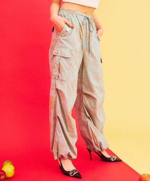 What Is Heart(ワットイズハート)の「tie dye like cargo pants - タイダイカーゴパンツ -(カーゴパンツ・レディース・グリーン/ピンク・SMALL/MEDIUM)」の5枚目の写真