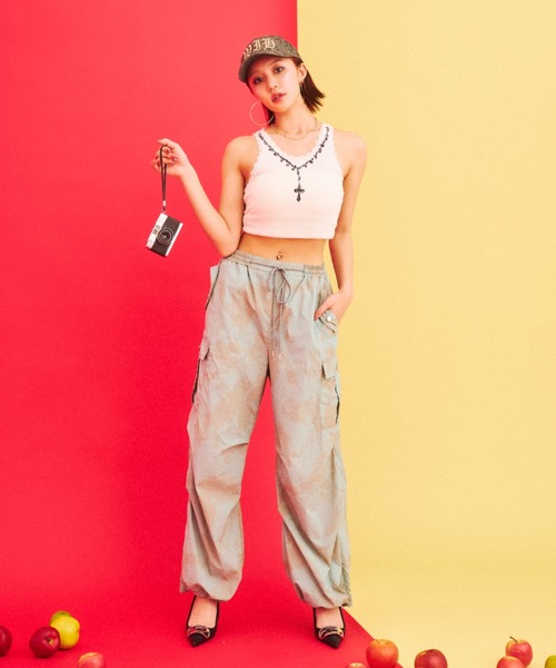What Is Heart(ワットイズハート)の「tie dye like cargo pants - タイダイカーゴパンツ -(カーゴパンツ・レディース・グリーン/ピンク・SMALL/MEDIUM)」の8枚目の写真
