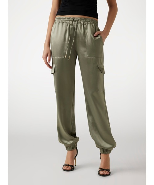 Guess（ゲス）の「NEW Marzia Gathered Jogger パンツ レディース（その他パンツ・レディース・カーキ/ネイビー・X-SMALL/SMALL/MEDIUM/LARGE）」の20枚目の写真