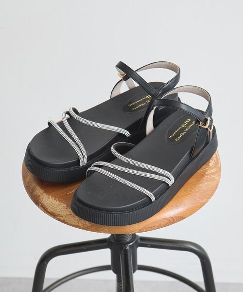 ORiental TRaffic(オリエンタルトラフィック)の「ORiental TRaffic ラインストーンサンダル(サンダル・レディース・アイボリー/ブラック・S/M/L)」の22枚目の写真