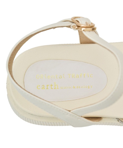 ORiental TRaffic(オリエンタルトラフィック)の「ORiental TRaffic ラインストーンサンダル(サンダル・レディース・アイボリー/ブラック・S/M/L)」の15枚目の写真