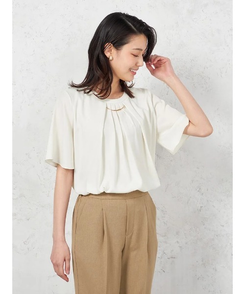 HARUYAMA(ハルヤマ)の「【ウォッシャブル】5分袖 2WAYバー取り外しブラウス UVカット 透けにくい 無地 SOFFICE 春夏(シャツ/ブラウス・レディース・ベージュ/イエロー/オフホワイト・S/LL/L/M)」の5枚目の写真