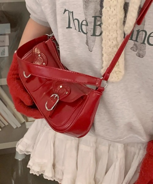 Vipoa(ヴィポア)の「out pocket bag(ショルダーバッグ・レディース・シルバー/ブラック/レッド/ブラウン/ホワイト・FREE)」の8枚目の写真