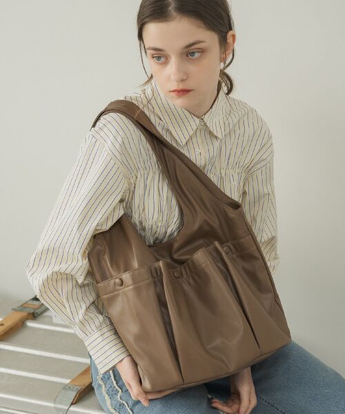 RETRO GIRL（レトロガール）の「3ポケットトートバッグ（トートバッグ・レディース・ブラック/ナチュラル/ブラウン・ONE SIZE）」の3枚目の写真