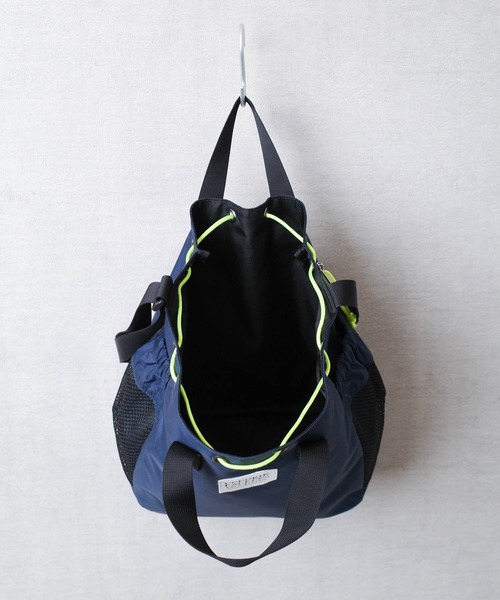 FREDRIK PACKERS(フレドリックパッカーズ)の「【FREDRIK PACKERS】【NAVYのみ別注カラー】210D 2WAY BLOOM SHOULDER BAG 210デニール ブルーム ショルダー バッグ(ショルダーバッグ・レディース・ネイビー/カーキ/ブラック・FREE)」の20枚目の写真