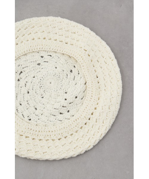 AZUL by moussy（アズールバイマウジー）の「カギアミニットベレー（ハンチング/ベレー帽・レディース・アイボリー/ブラック・FREE）」の8枚目の写真