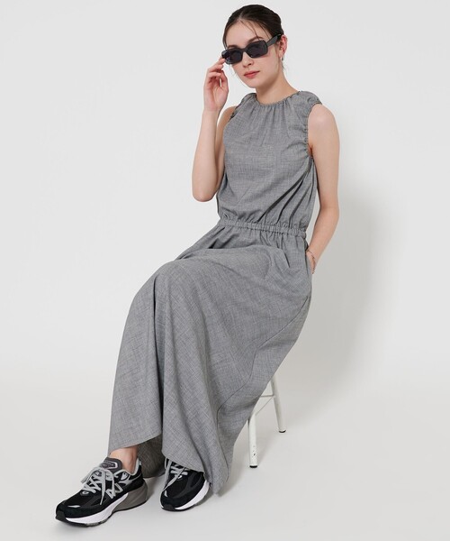 BEAUTY&YOUTH UNITED ARROWS（ビューティーアンドユースユナイテッドアローズ）の「スクエア サングラス（サングラス・レディース・ブラック/ダークグレー・FREE）」の7枚目の写真