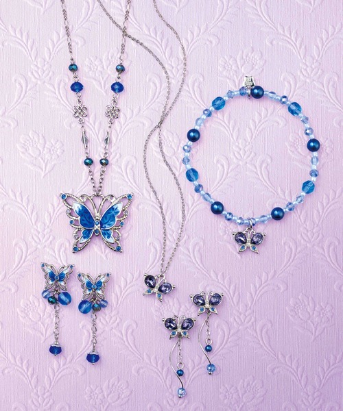 ANNA SUI（アナスイ）の「蝶モチーフ 2WAYピアス（ピアス（両耳用