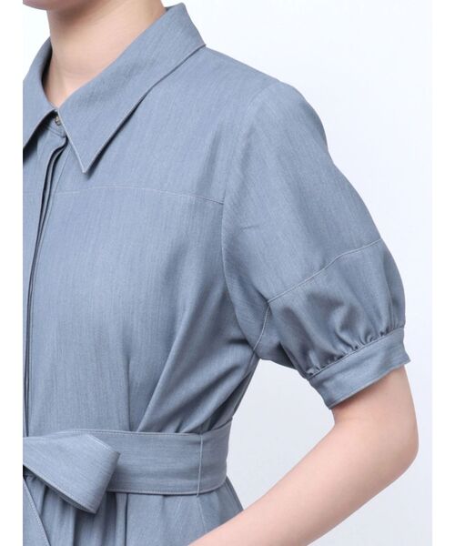 TONAL(トーナル)の「デニムライクシャツフレアワンピース(ワンピース・レディース・インディゴブルー/ネイビー・MEDIUM)」の5枚目の写真