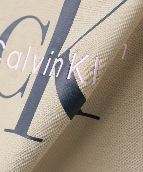 JOINT WORKS(ジョイントワークス)の「Calvin Klein /カルバン クライン MONOLOGO FRENCH TERRY RLXD CREW(Tシャツ/カットソー・レディース・ベージュ/スカイブルー・X-SMALL)」の9枚目の写真