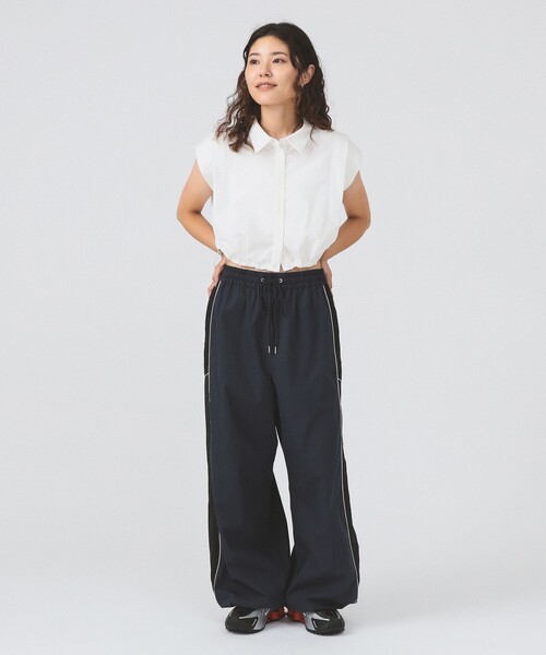 Ray BEAMS(レイビームス)の「ショルダーパッド フレンチスリーブ シャツ(シャツ/ブラウス・レディース・ホワイト/ブラック・ONE SIZE)」の3枚目の写真