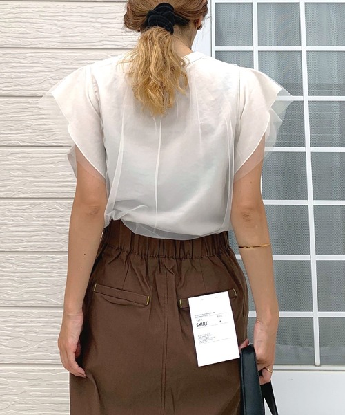 Q(キュー)の「フレアスリーブブラウス(シャツ/ブラウス・レディース・オリーブ/ブラック/オフホワイト・MEDIUM)」の20枚目の写真