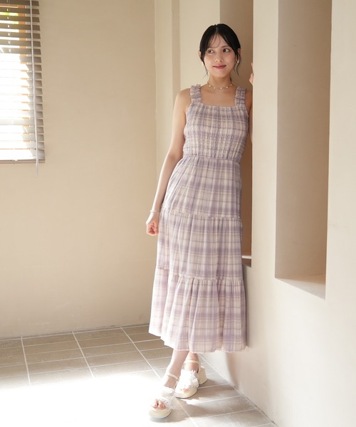 ASTORIA ODIER(アストリアオディール)の「チェックシャーリングバルーンキャミワンピース(ワンピース・レディース・ラベンダー/レッド・MEDIUM)」の3枚目の写真