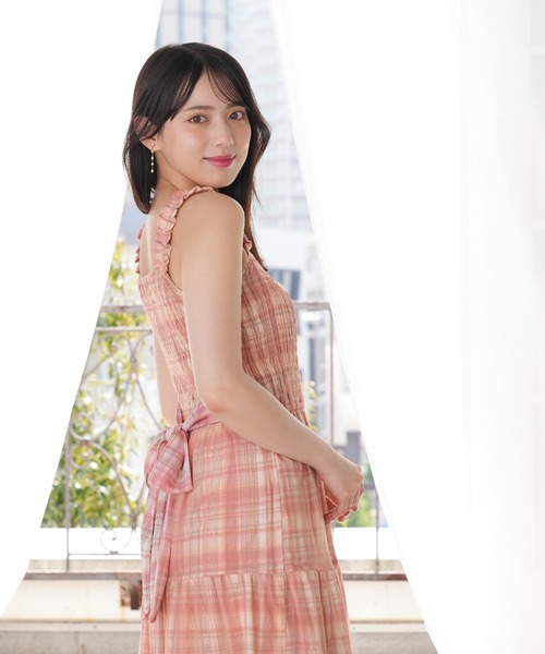 ASTORIA ODIER(アストリアオディール)の「チェックシャーリングバルーンキャミワンピース(ワンピース・レディース・ラベンダー/レッド・MEDIUM)」の16枚目の写真