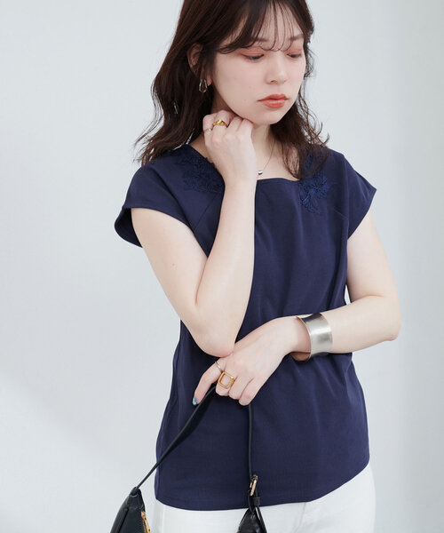 natural couture(ナチュラルクチュール)の「【WEB限定】花柄レーススクエアネックTシャツ(Tシャツ/カットソー・レディース・ピンク/オフホワイト/ミント/ネイビー・FREE)」の20枚目の写真