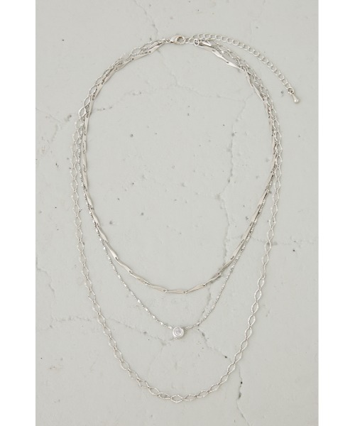 AZUL by moussy（アズールバイマウジー）の「3連ネックレス（ネックレス・レディース・シルバー/ゴールド系その他・FREE）」の4枚目の写真
