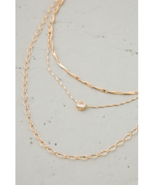 AZUL by moussy（アズールバイマウジー）の「3連ネックレス（ネックレス・レディース・シルバー/ゴールド系その他・FREE）」の12枚目の写真