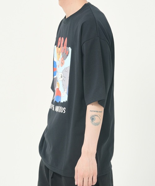 CORISCO（コリスコ）の「アニマルヒップホップ柄Tシャツ(M1)（Tシャツ/カットソー・メンズ・オートミール/ホワイト系1/ブラック系2/グレー系1/ブラック系1/グレー系2/ホワイト系2/キナリ・LARGE/MEDIUM/X-LARGE）」の15枚目の写真