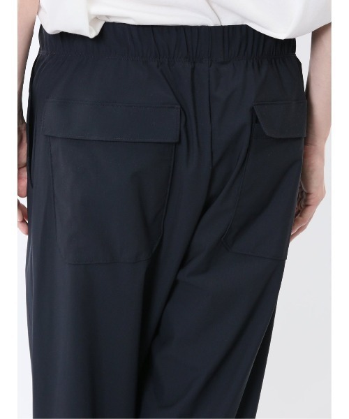 TAKA-Q（タカキュー）の「【接触冷感 ストレッチ】タカキュー Sauna Camp×T/Q ととのい テーパードパンツ(セットアップ可能)（その他パンツ・メンズ・ネイビー/ブラック・MEDIUM/LARGE/X-LARGE）」の18枚目の写真