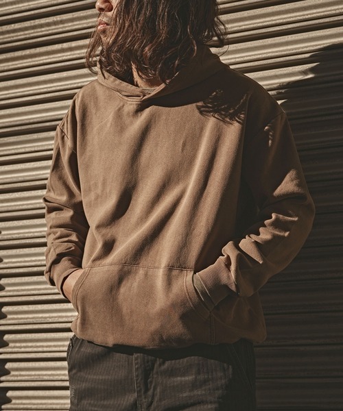 ALL RUNS（オールランズ）の「ヴィンテージ加工 カンガルーポケットフーディー（パーカー・メンズ・レッド/ブラック/パープル/ブラウン・L/M/XL）」の8枚目の写真