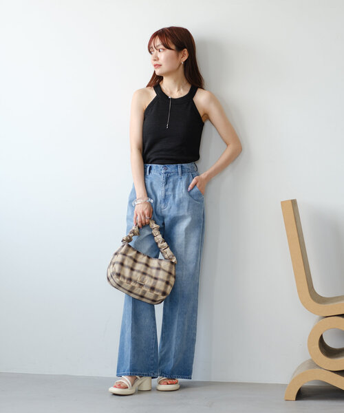 Kastane（カスタネ）の「【カップ取り外し可】B カップ付きホルターネックキャミ（キャミソール・レディース・ブラック/オフホワイト/グレー・FREE）」の12枚目の写真