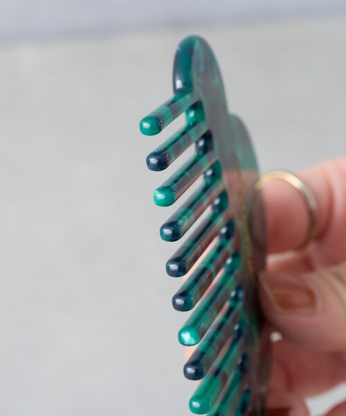 BIRTHDAY BAR（バースデイバー）の「もくもくアセチコーム（ヘアブラシ・レディース・イエロー/グリーン/ブラウン・0）」の15枚目の写真