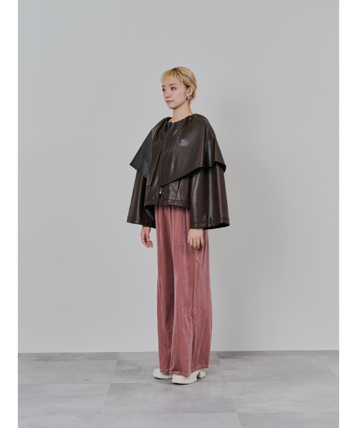 DOLLUPOOPS（ドールアップウップス）の「合皮ケープライクブルゾン（ライダースジャケット・レディース・ブラック/ブラウン・38）」の11枚目の写真