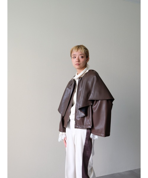 DOLLUPOOPS（ドールアップウップス）の「合皮ケープライクブルゾン（ライダースジャケット・レディース・ブラック/ブラウン・38）」の19枚目の写真