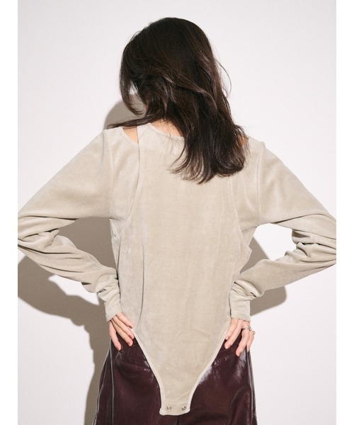 Htage（テージ）の「【Htage】バックオープンデザインロングスリーブTee（Tシャツ/カットソー・レディース・ブラック/ブルー/ヘザーグレー・FREE）」の17枚目の写真