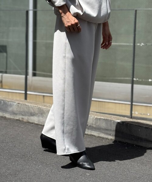BEARDSLEY（ビアズリー）の「リップルダンボールウエストリブパンツ