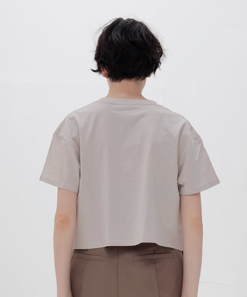 BLACK SCORE(ブラックスコア)の「BLACK SCORE × DRESSLAVE / 20th act cocky tee(アニバーサリー アクトコッキーミドリフ丈Tシャツ BSMCC UNISEX T SHIRT)(Tシャツ/カットソー・レディース・ホワイト/ベージュ・36)」の12枚目の写真