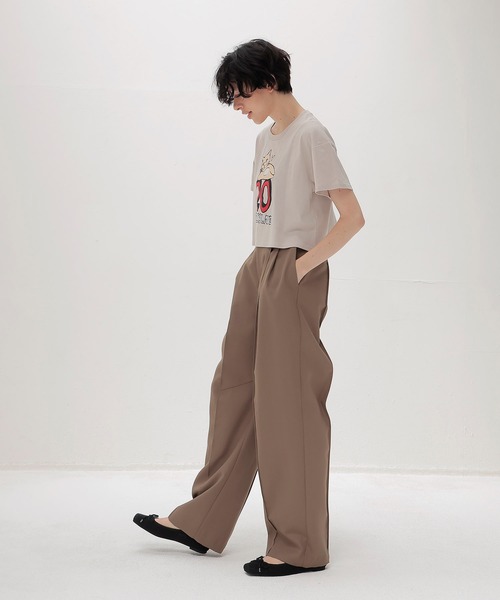 BLACK SCORE(ブラックスコア)の「BLACK SCORE × DRESSLAVE / 20th act cocky tee(アニバーサリー アクトコッキーミドリフ丈Tシャツ BSMCC UNISEX T SHIRT)(Tシャツ/カットソー・レディース・ホワイト/ベージュ・36)」の16枚目の写真