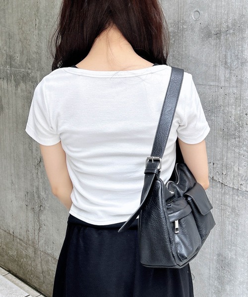 INGNI(イング)の「プレート付ハトメレイヤードリブトップス(Tシャツ/カットソー・レディース・ホワイト×ブラック/ブラウン系その他4/ブラック×グレー・M)」の14枚目の写真
