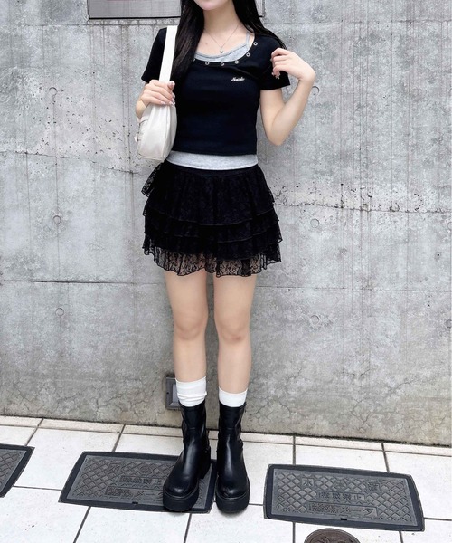 INGNI(イング)の「プレート付ハトメレイヤードリブトップス(Tシャツ/カットソー・レディース・ホワイト×ブラック/ブラウン系その他4/ブラック×グレー・M)」の21枚目の写真
