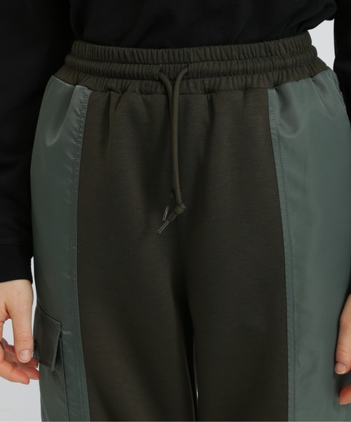 AVIREX(アヴィレックス)の「NYLON COMBI LONG PANTS/ナイロンコンビロングパンツ(スウェットパンツ・レディース・オリーブ/ブラック/グレー・M/S)」の17枚目の写真