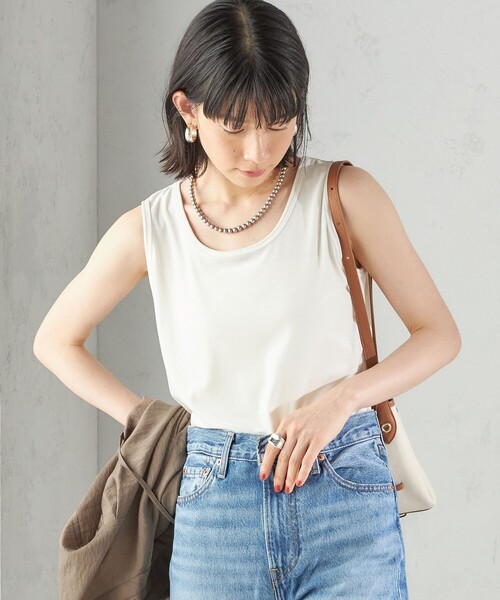 SHIPS(シップス)の「〈手洗い可能〉ポリエステル スノー ベロア 前後 2WAY タンクトップ(タンクトップ・レディース・ネイビー/ボルドー/ブラウン/オフホワイト・ONE SIZE)」の13枚目の写真