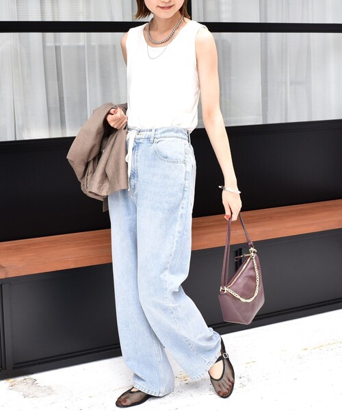 SHIPS(シップス)の「〈手洗い可能〉ポリエステル スノー ベロア 前後 2WAY タンクトップ(タンクトップ・レディース・ネイビー/ボルドー/ブラウン/オフホワイト・ONE SIZE)」の8枚目の写真