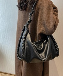 ショルダーバッグ