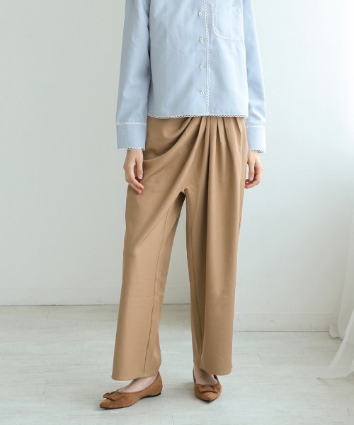 DONOBAN（ドノバン）の「ドレープパンツ（スラックス・レディース・ブラック/グレー/キャメル/アイボリー・LONG/SHORT）」の10枚目の写真