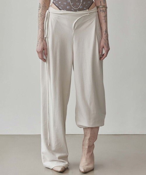 SCULPTOR(スカルプター)の「Wrap Sweatpants(スウェットパンツ・レディース・ブラック/オフホワイト・LARGE/MEDIUM/SMALL/X-SMALL)」の10枚目の写真