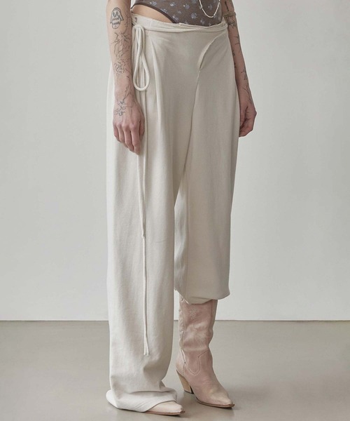 SCULPTOR(スカルプター)の「Wrap Sweatpants(スウェットパンツ・レディース・ブラック/オフホワイト・LARGE/MEDIUM/SMALL/X-SMALL)」の11枚目の写真