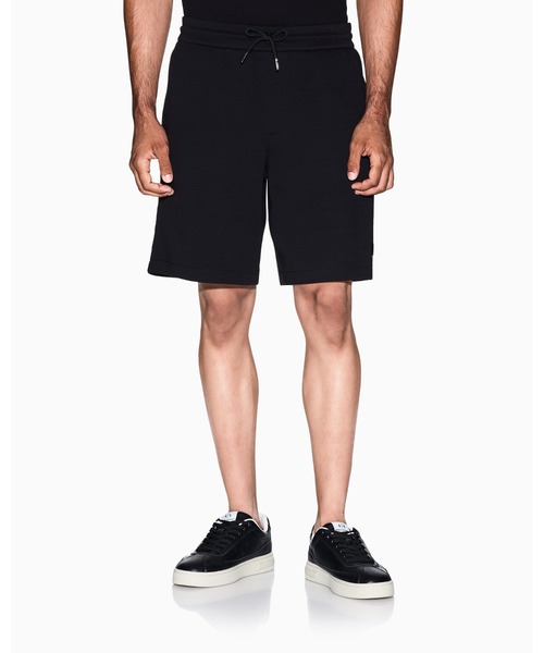 ARMANI EXCHANGE（アルマーニエクスチェンジ）の「【A|X アルマーニ エクスチェンジ】ゴールドロゴ スウェットハーフパンツ（スウェットパンツ・メンズ・ブラック・LARGE/MEDIUM/SMALL/X-LARGE/X-SMALL）」の2枚目の写真